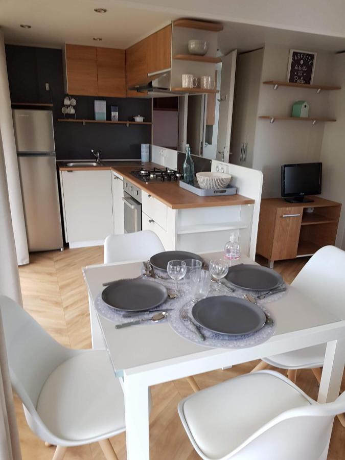Mobilhome La Carabasse Vias Extérieur photo